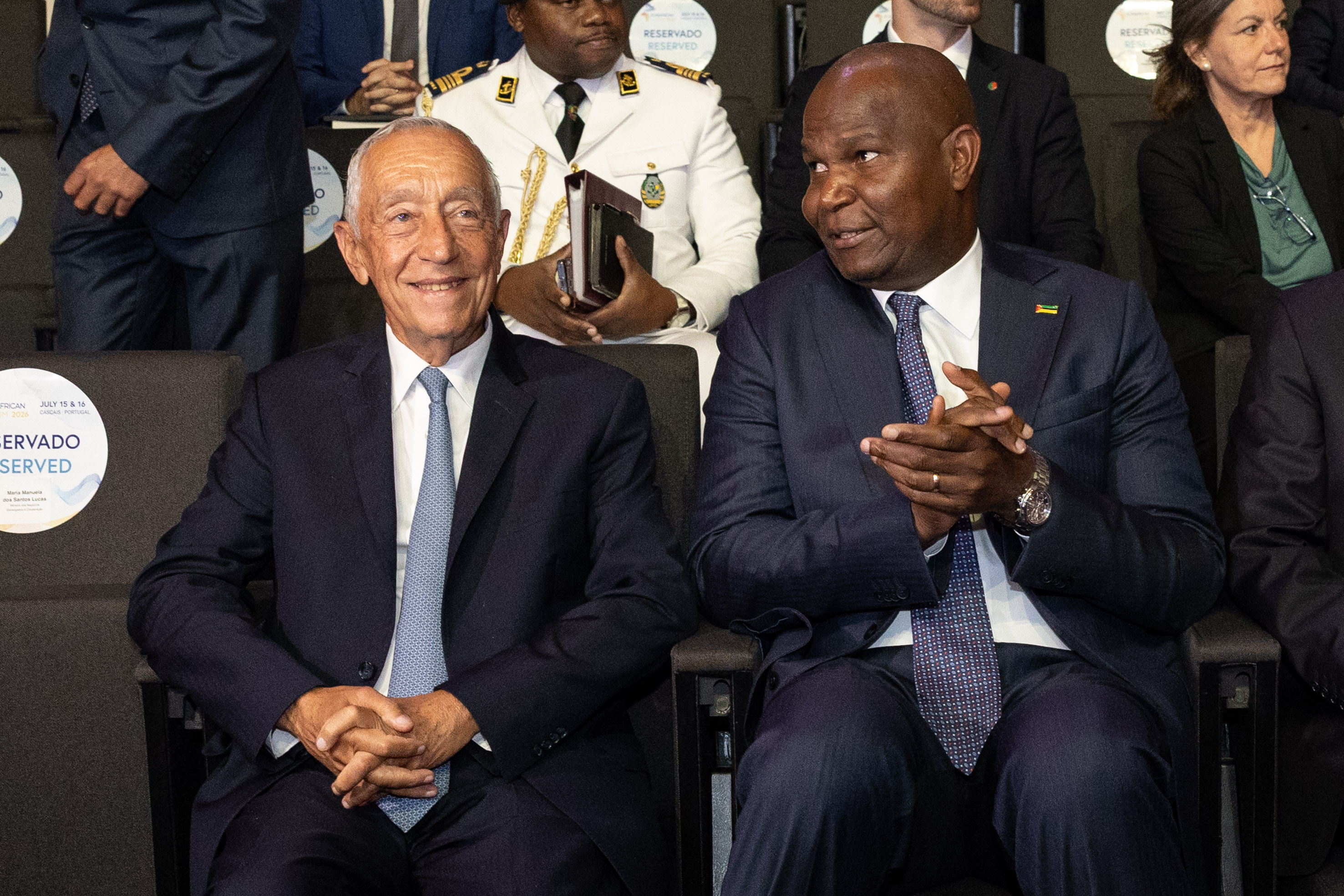Marcelo Rebelo de Sousa com o Presidente da República de Moçambique, Daniel Chapo. 
